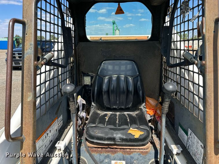 image for item DS2349 1999 Bobcat 873  skid steer loader