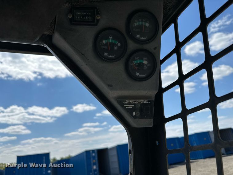 image for item DS2349 1999 Bobcat 873  skid steer loader