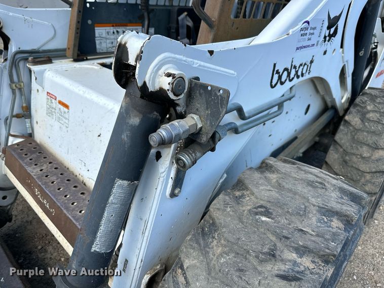 image for item DS2349 1999 Bobcat 873  skid steer loader