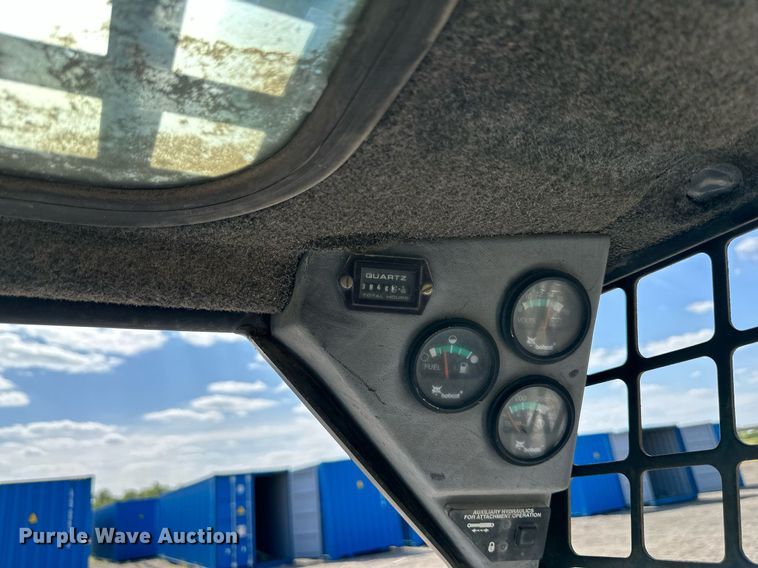 image for item DS2349 1999 Bobcat 873  skid steer loader