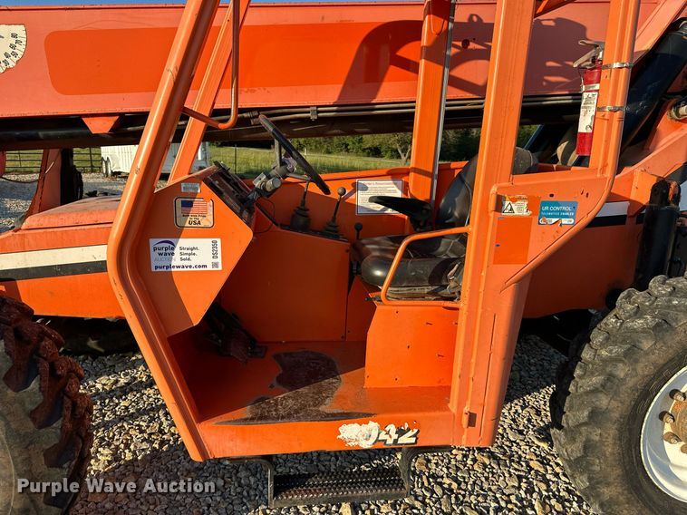 image for item DS2350 2013 JLG SkyTrak 8042  telehandler