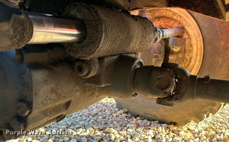 image for item DS2350 2013 JLG SkyTrak 8042  telehandler