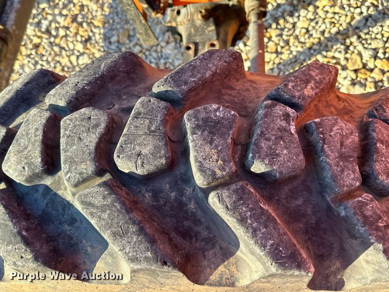 image for item DS2350 2013 JLG SkyTrak 8042  telehandler