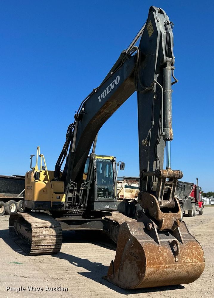 image for item DS2363 2013 Volvo ECR305CL  excavator