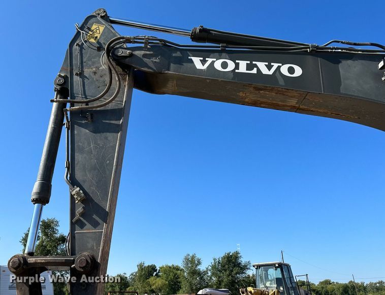 image for item DS2363 2013 Volvo ECR305CL  excavator