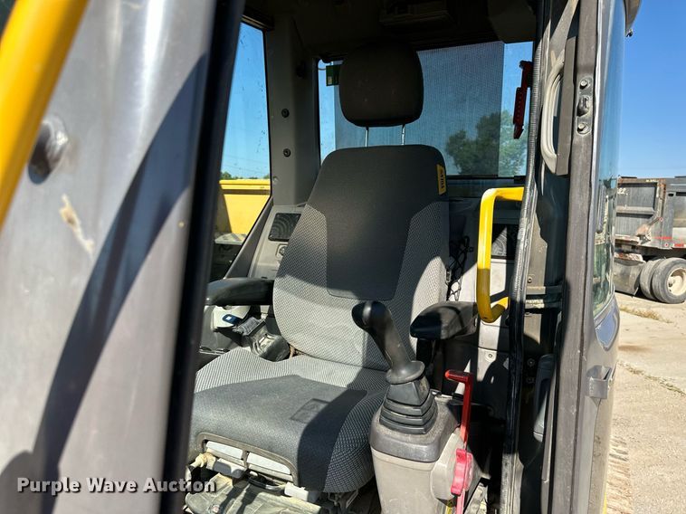 image for item DS2363 2013 Volvo ECR305CL  excavator