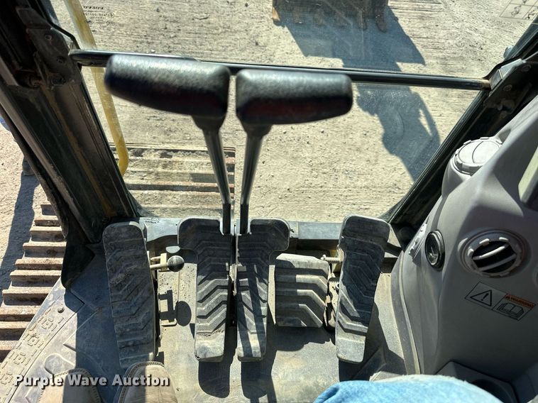 image for item DS2363 2013 Volvo ECR305CL  excavator