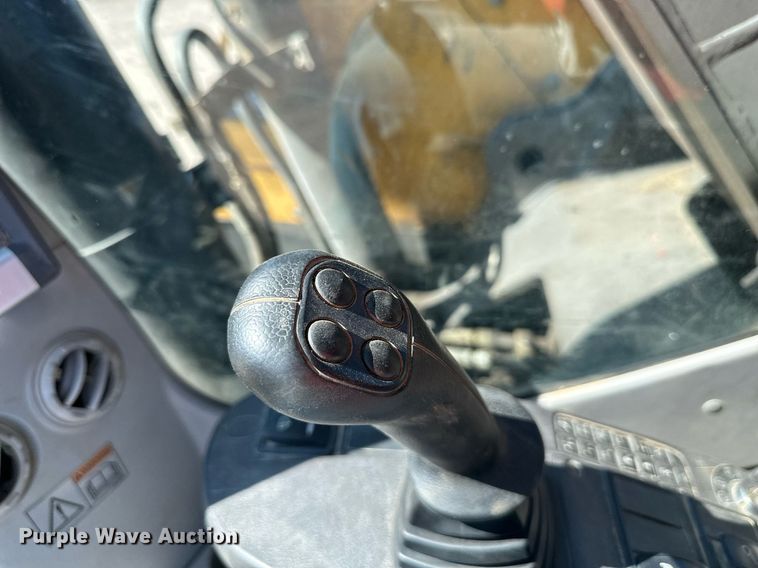 image for item DS2363 2013 Volvo ECR305CL  excavator