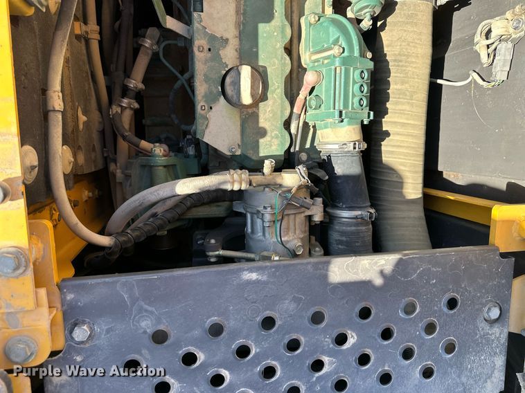 image for item DS2363 2013 Volvo ECR305CL  excavator