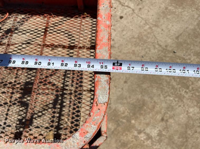 image for item DS2425 2001 JLG 600SC  boom lift