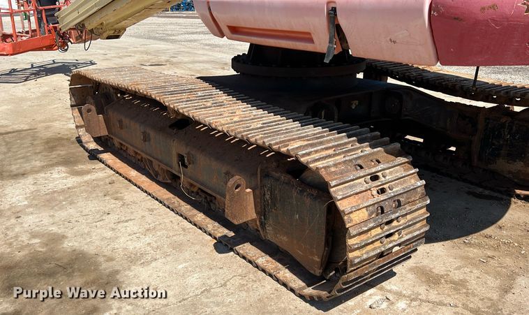 image for item DS2425 2001 JLG 600SC  boom lift