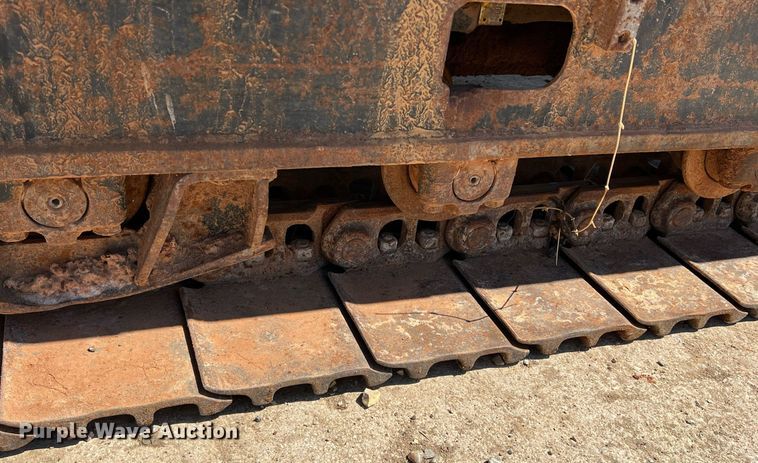 image for item DS2425 2001 JLG 600SC  boom lift