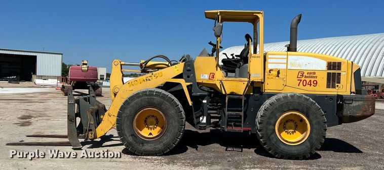 image for item DS2426 2007 Komatsu WA320-5L  wheel loader