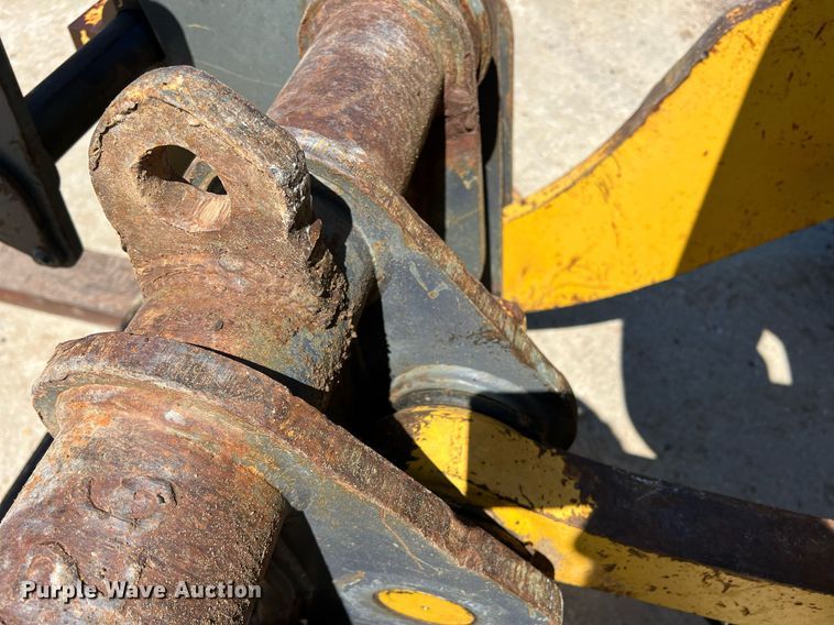 image for item DS2426 2007 Komatsu WA320-5L  wheel loader