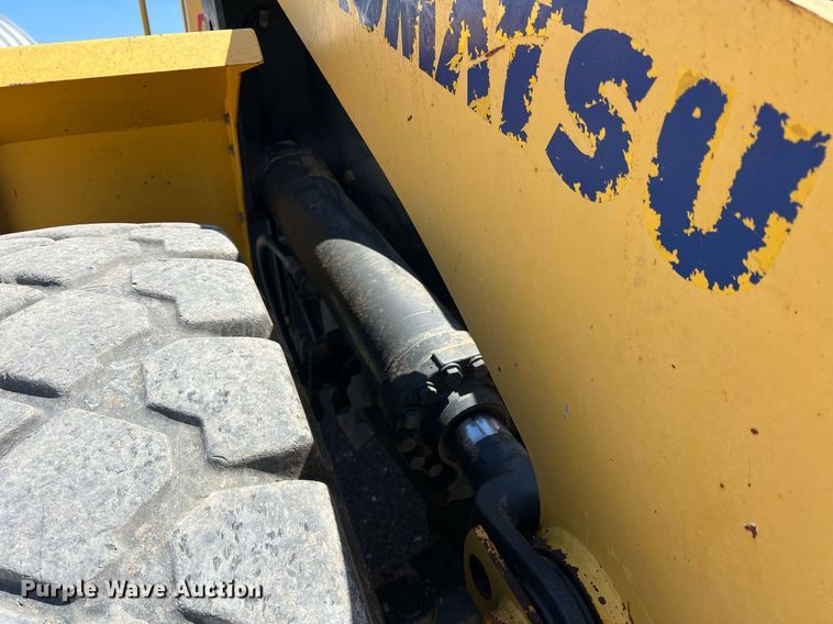 image for item DS2426 2007 Komatsu WA320-5L  wheel loader