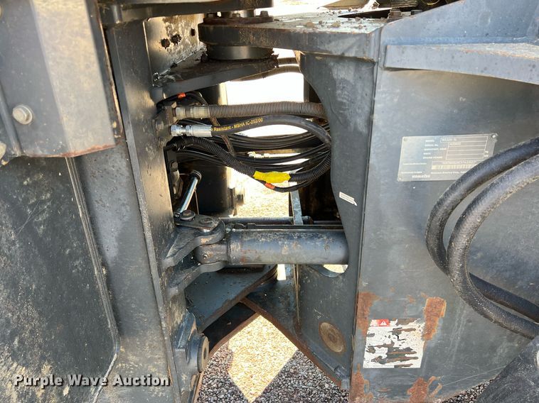 image for item DS2426 2007 Komatsu WA320-5L  wheel loader