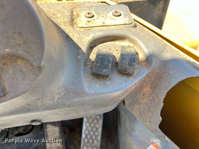 image for item DS2426 2007 Komatsu WA320-5L  wheel loader