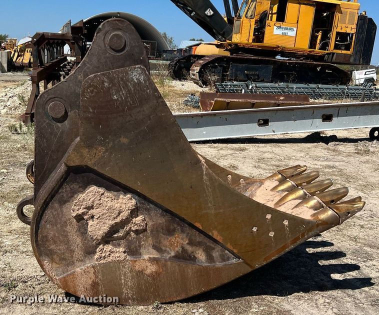 image for item DS2427 Excavator bucket