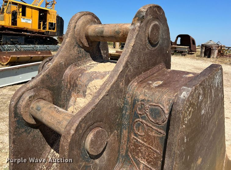 image for item DS2427 Excavator bucket