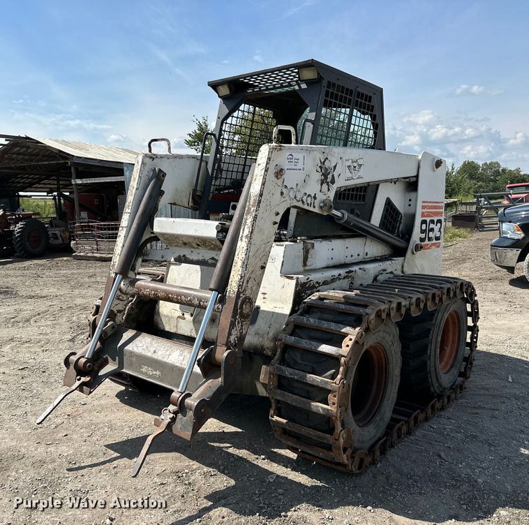image for item DV1003 1997 Bobcat 963  skid steer loader