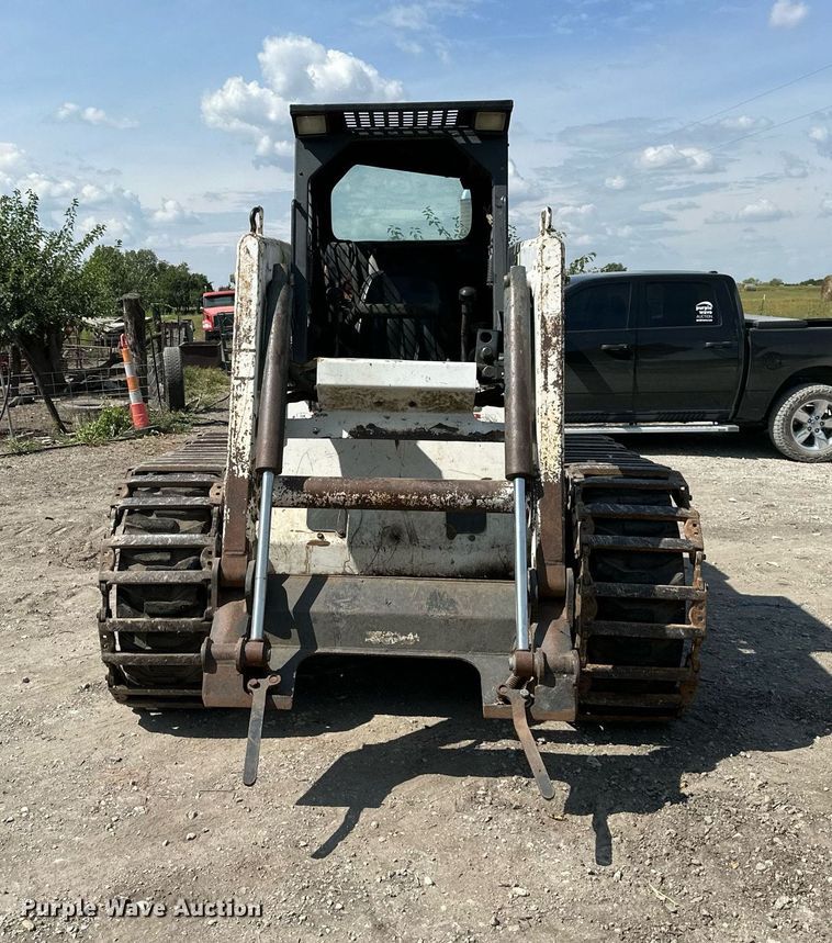 image for item DV1003 1997 Bobcat 963  skid steer loader