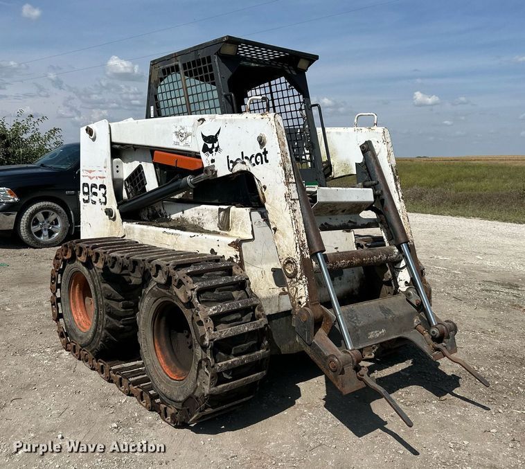 image for item DV1003 1997 Bobcat 963  skid steer loader