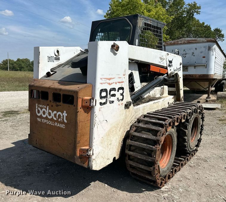 image for item DV1003 1997 Bobcat 963  skid steer loader