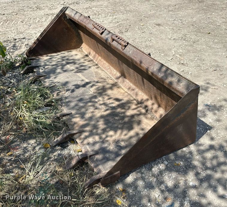 image for item DV1003 1997 Bobcat 963  skid steer loader