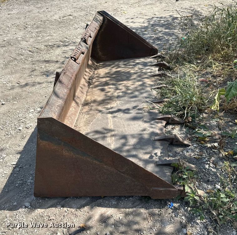 image for item DV1003 1997 Bobcat 963  skid steer loader