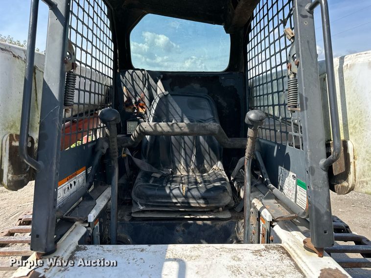 image for item DV1003 1997 Bobcat 963  skid steer loader