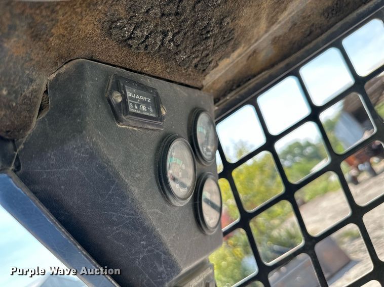 image for item DV1003 1997 Bobcat 963  skid steer loader