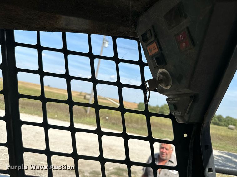 image for item DV1003 1997 Bobcat 963  skid steer loader