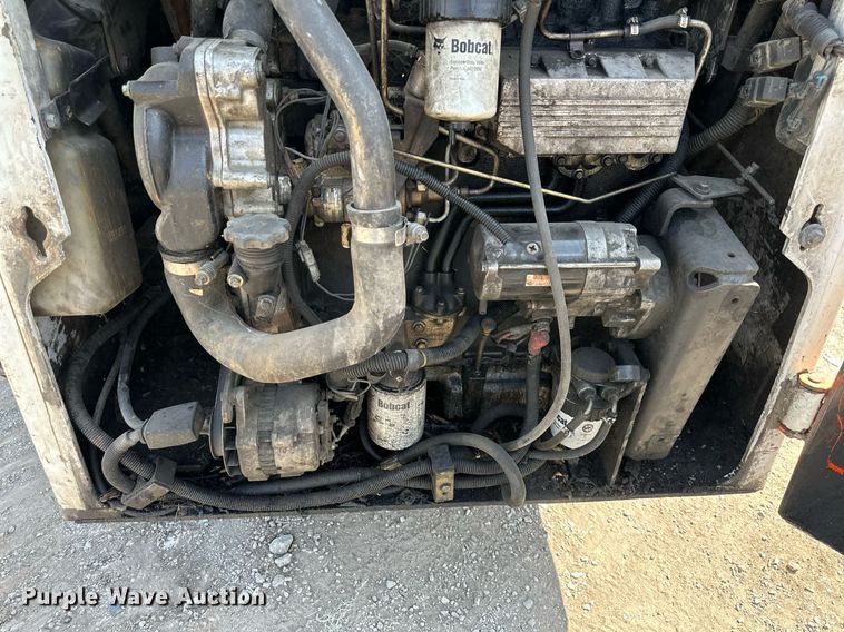 image for item DV1003 1997 Bobcat 963  skid steer loader