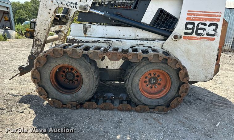 image for item DV1003 1997 Bobcat 963  skid steer loader