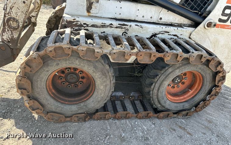 image for item DV1003 1997 Bobcat 963  skid steer loader