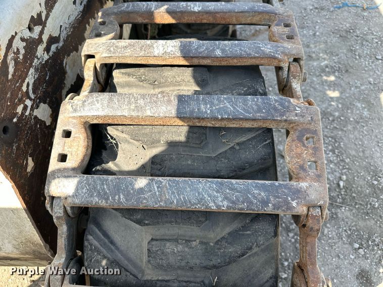 image for item DV1003 1997 Bobcat 963  skid steer loader