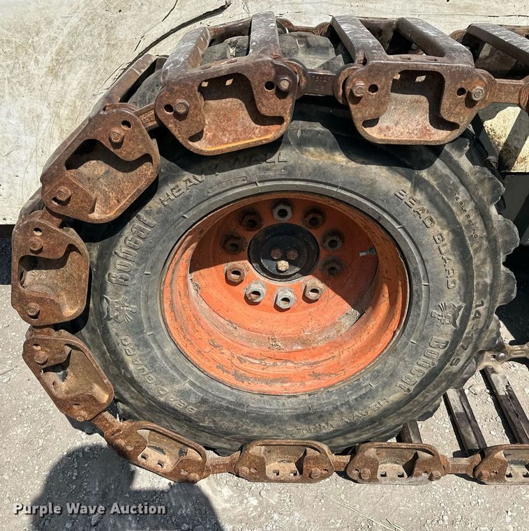 image for item DV1003 1997 Bobcat 963  skid steer loader