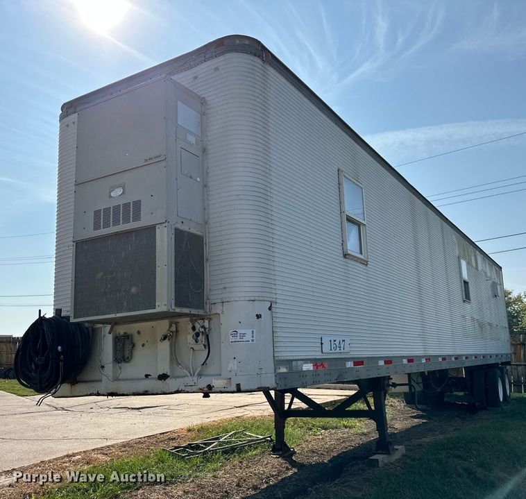 image for item DV1005 1985 Fruehauf DDT mobile office