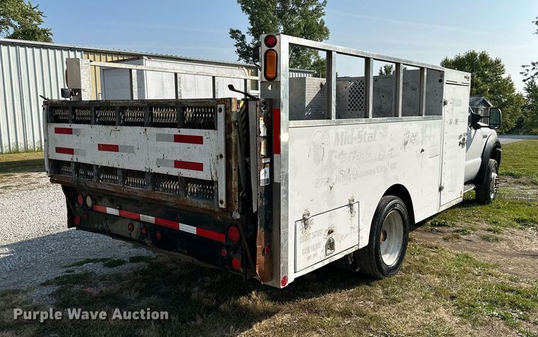 image for item DV1006 2005 Ford F450 Super Duty  utility / service truck