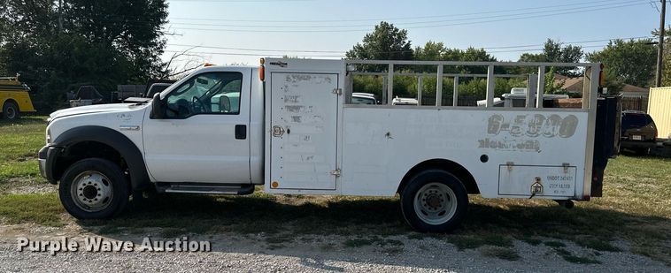 image for item DV1006 2005 Ford F450 Super Duty  utility / service truck