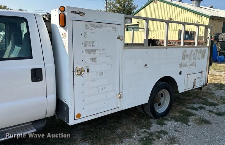 image for item DV1006 2005 Ford F450 Super Duty  utility / service truck