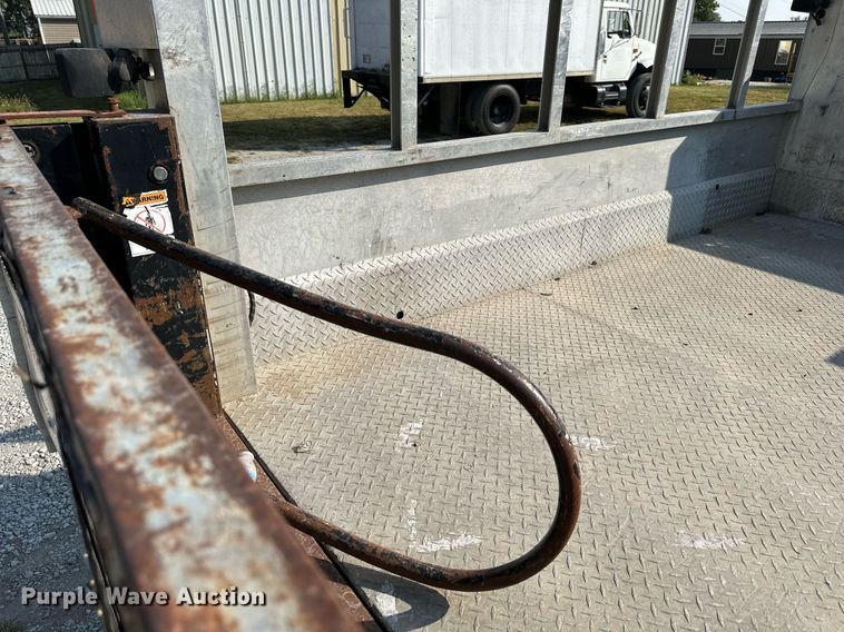 image for item DV1006 2005 Ford F450 Super Duty  utility / service truck