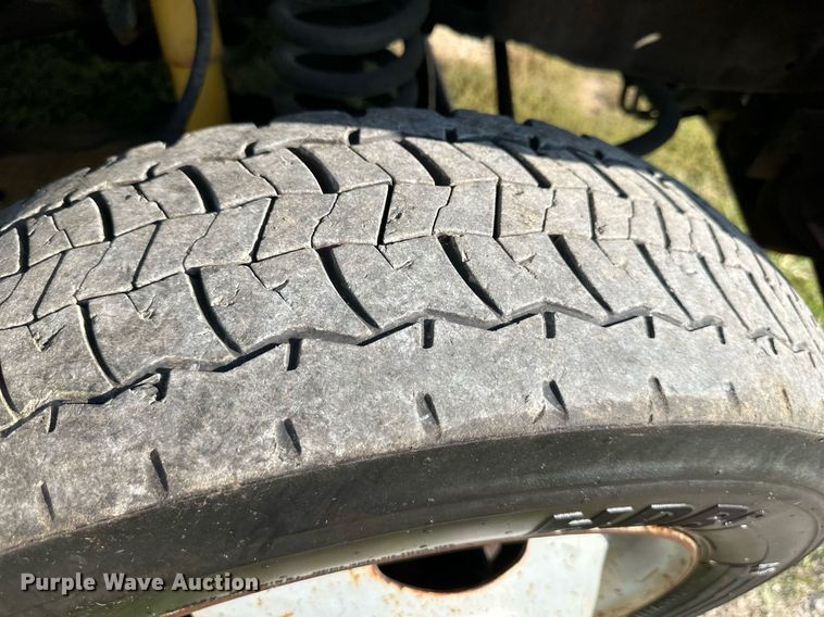 image for item DV1006 2005 Ford F450 Super Duty  utility / service truck