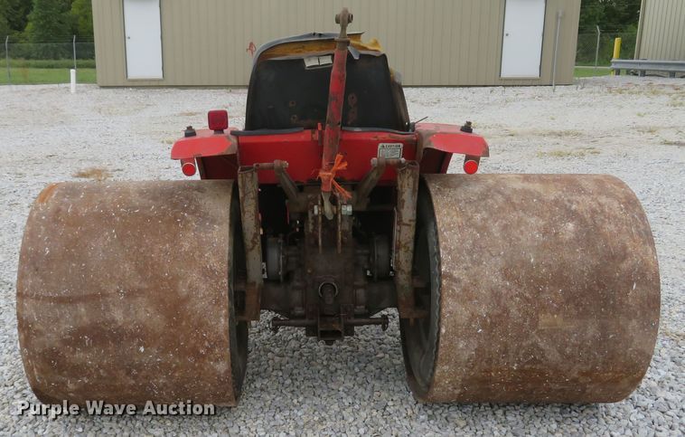 image for item FB9857 1992 Massey Ferguson 1010  tractor