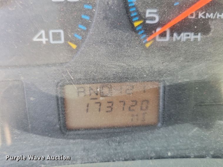 image for item IQ9931 2007 International 4300  hook lift truck