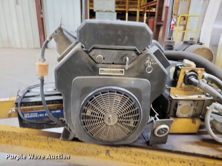 image for item IQ9932 1997 Ring-o-matic 550  vacuum excavator