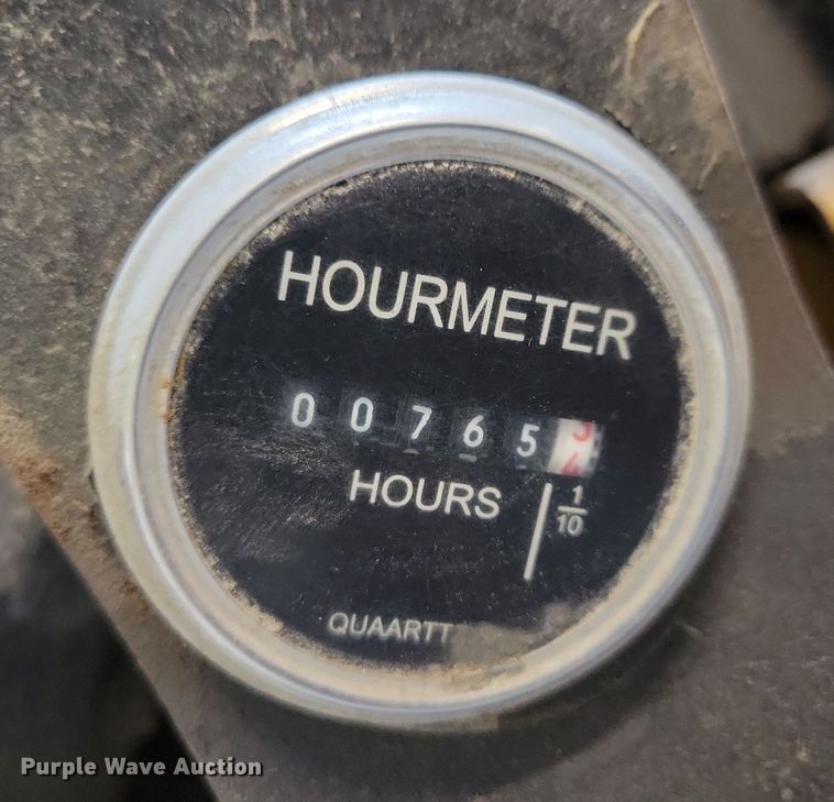 image for item IQ9932 1997 Ring-o-matic 550  vacuum excavator