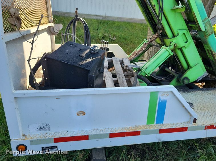 image for item IQ9933 2007 Norcal Waste Equipment NCCR-6000  dumpster delivery bed