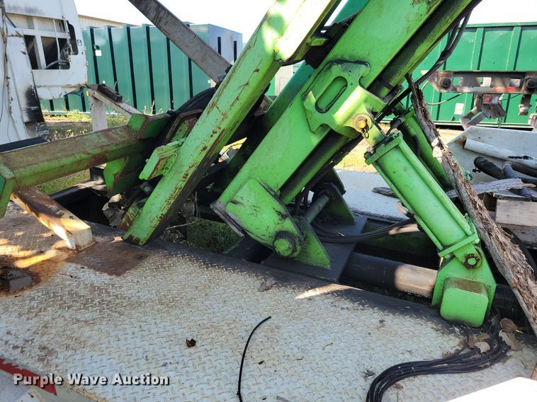 image for item IQ9933 2007 Norcal Waste Equipment NCCR-6000  dumpster delivery bed