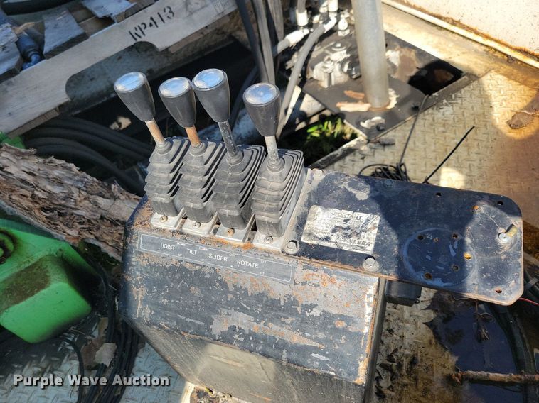 image for item IQ9933 2007 Norcal Waste Equipment NCCR-6000  dumpster delivery bed